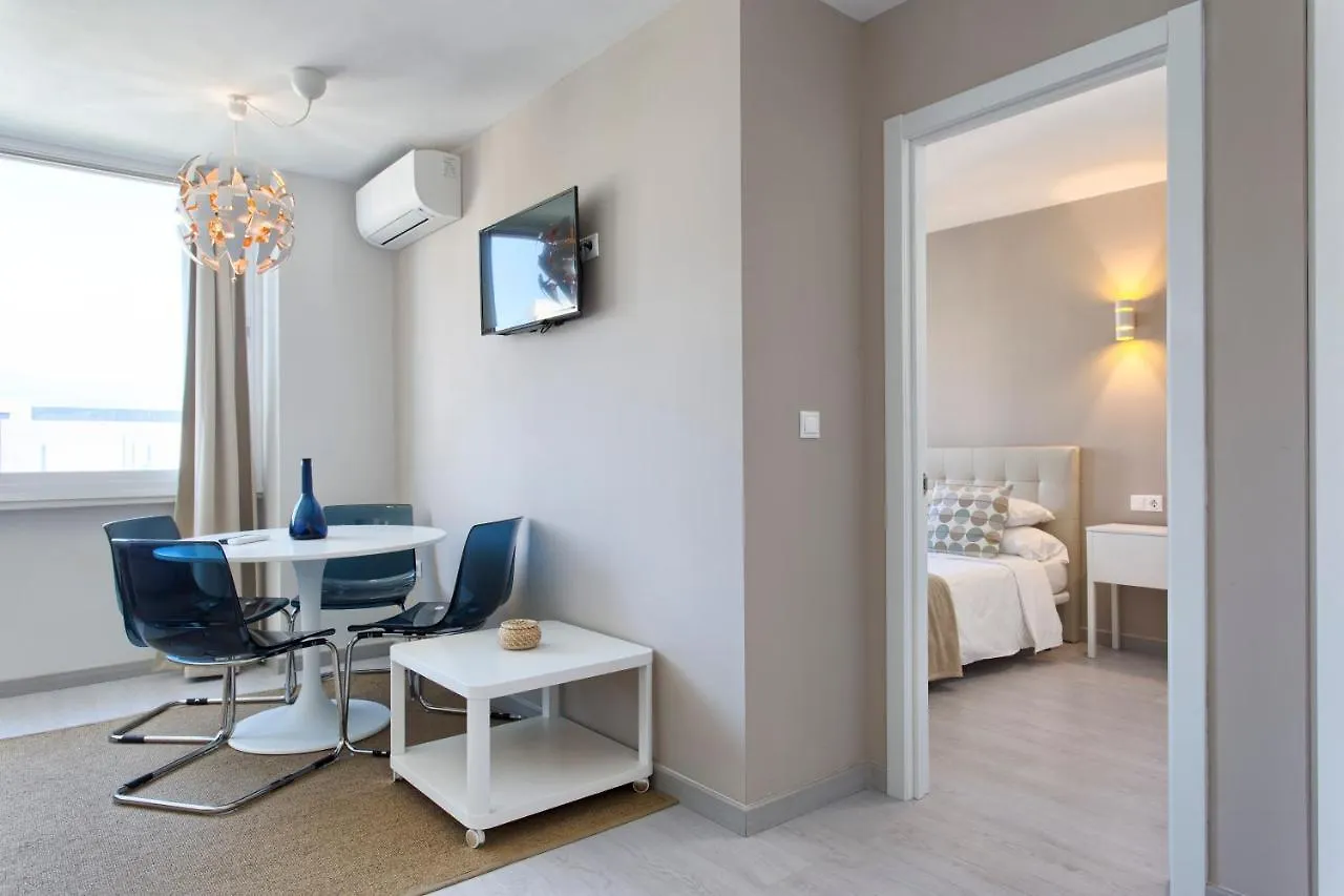 Second Line Beach Apartment Marbella Spain