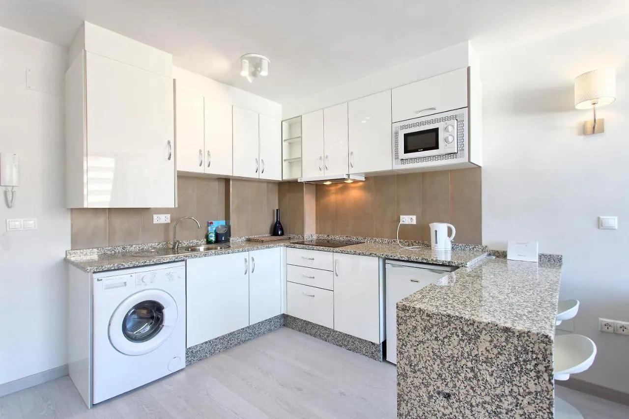 Second Line Beach Apartment Marbella